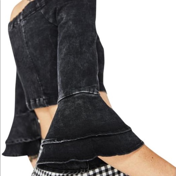 [zara] black denim crop bell sleeves top - Picture 3 of 7